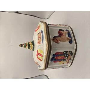 Vintage Holiday Christmas Decorative Cookie Jar
